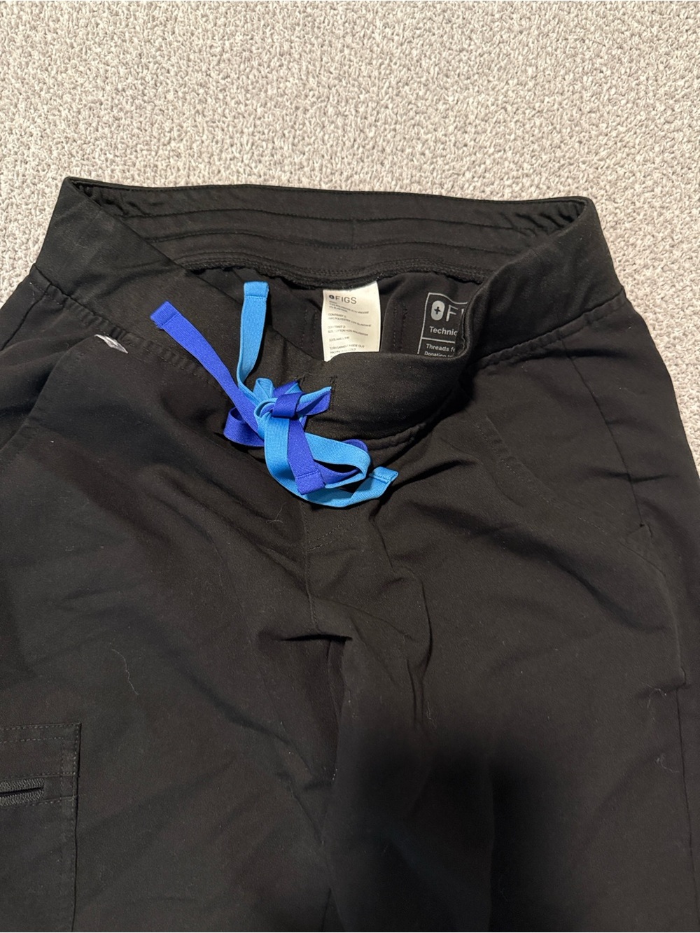Figs Black Scrub Pants with White Care Tag